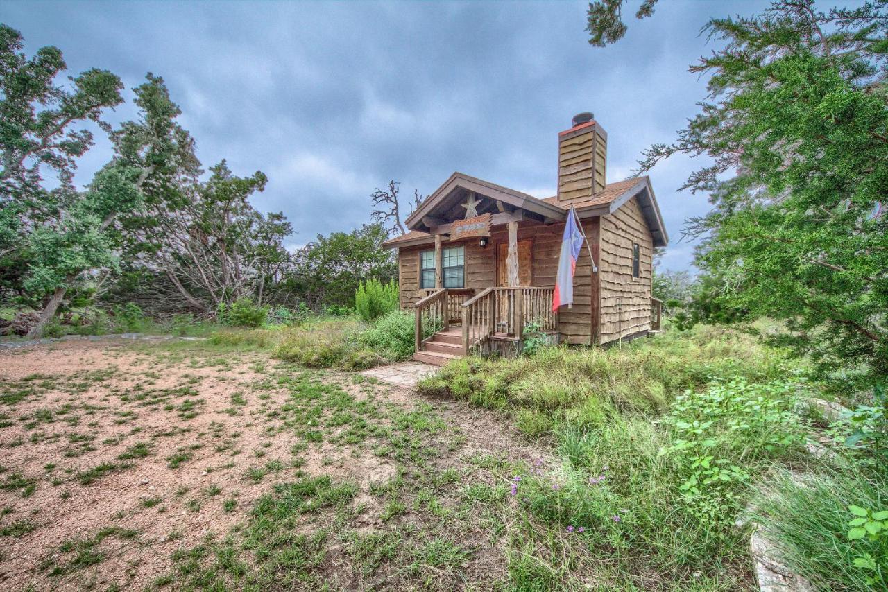 Cedar Bliss Cabin Villa Fredericksburg Exteriör bild